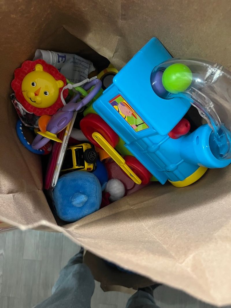 Marketplace listing image