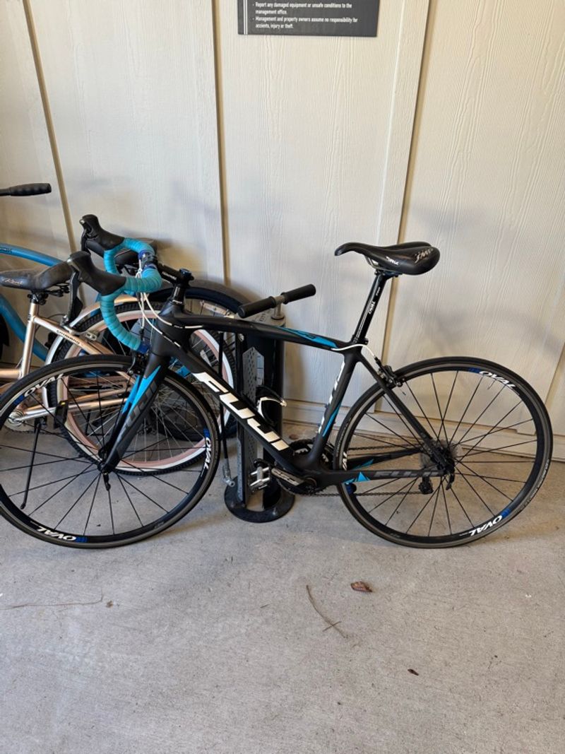 Marketplace listing image