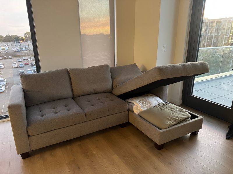 Marketplace listing image