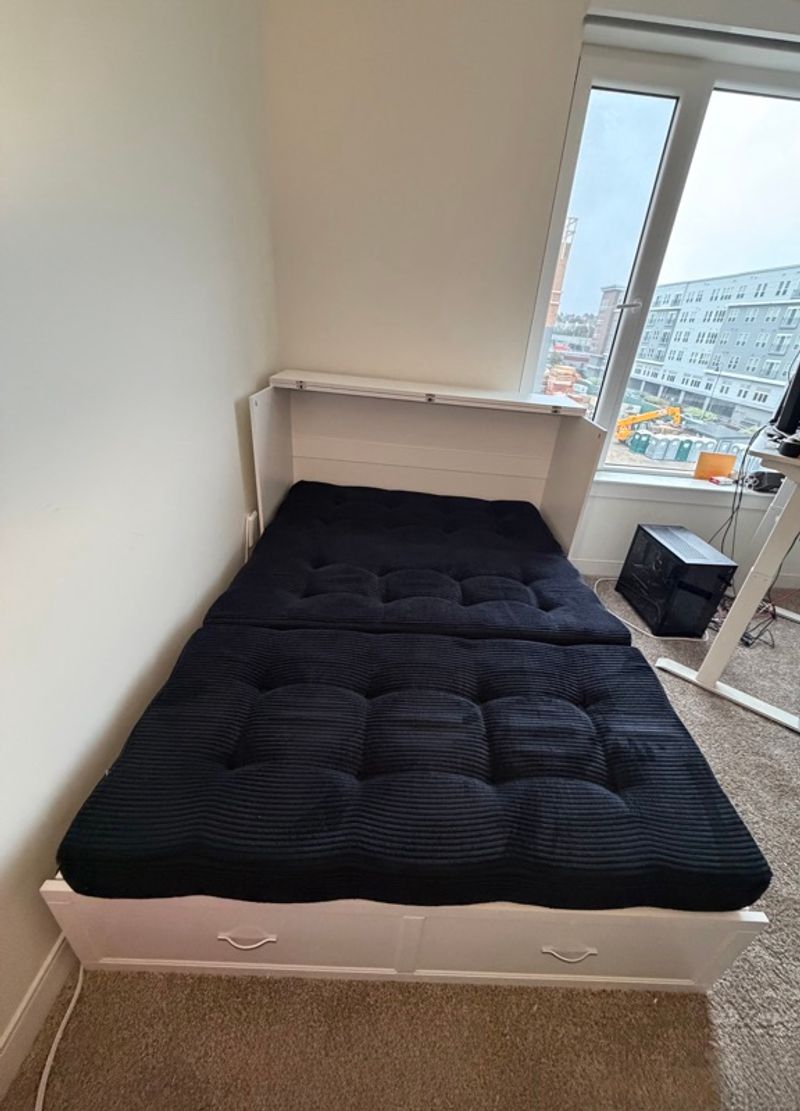 Marketplace listing image