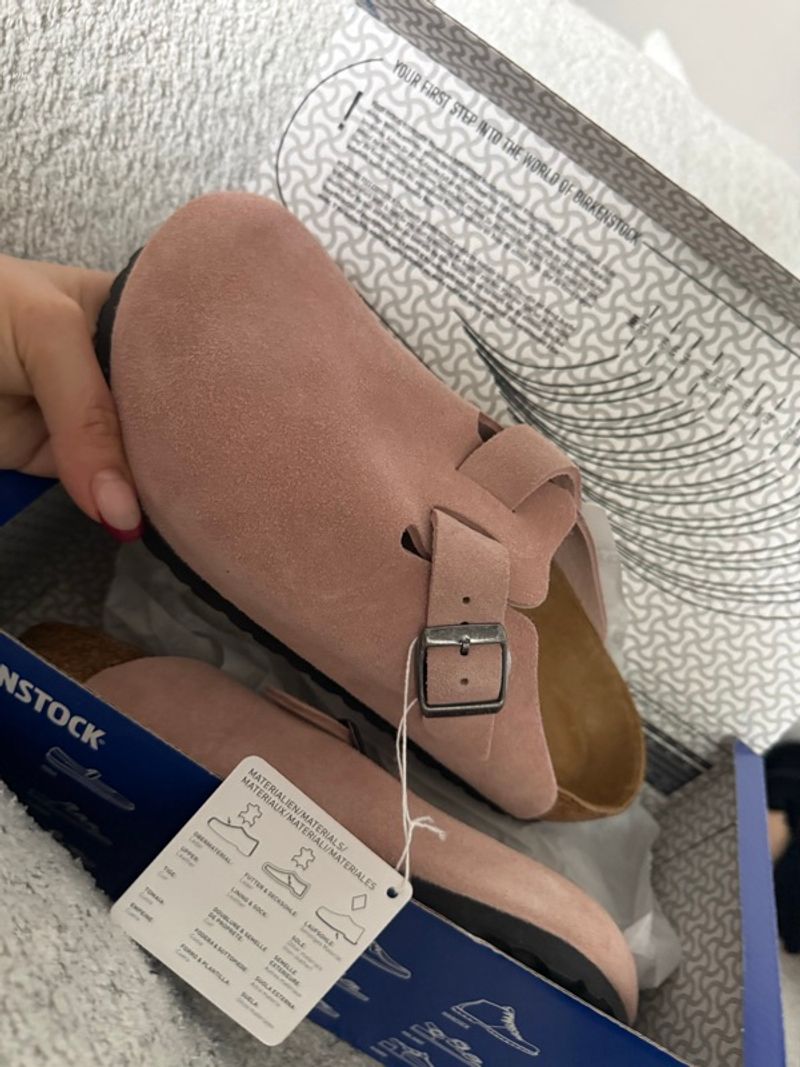 Marketplace listing image