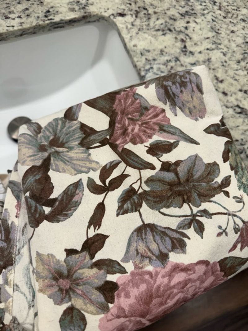 Marketplace listing image