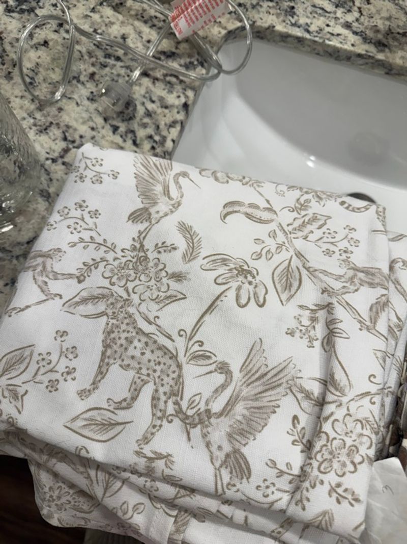 Marketplace listing image