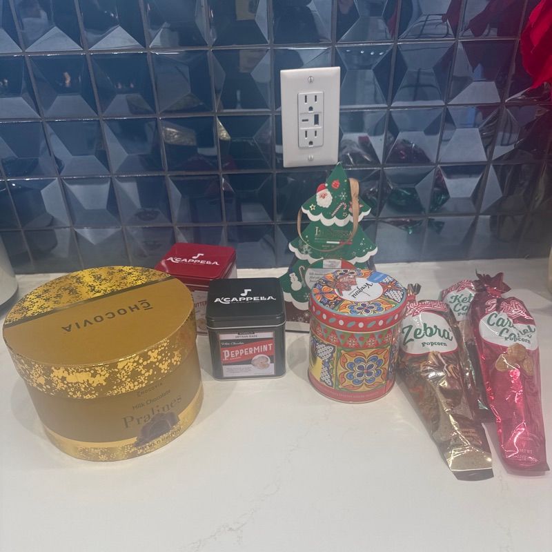 Marketplace listing image