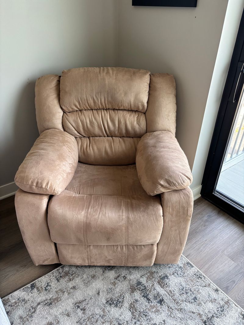 Marketplace listing image