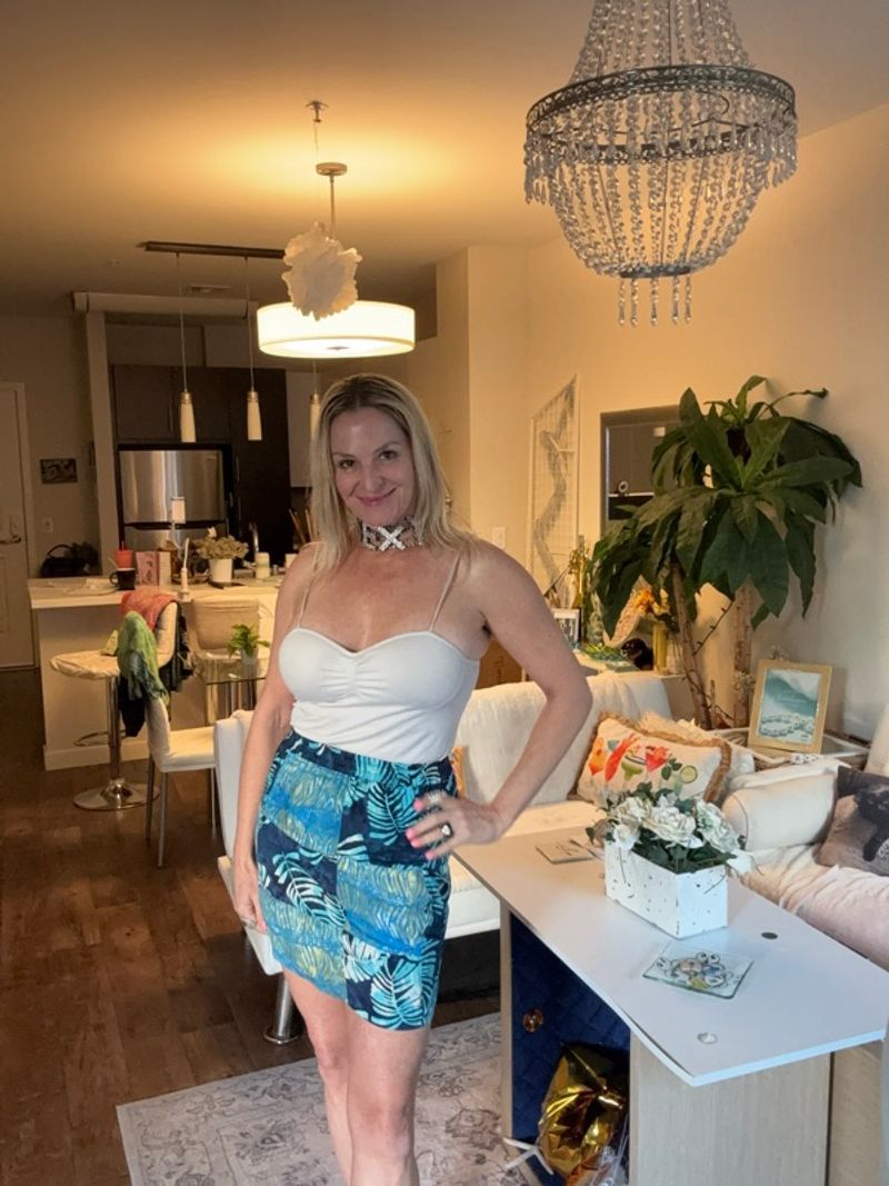 Marketplace listing image