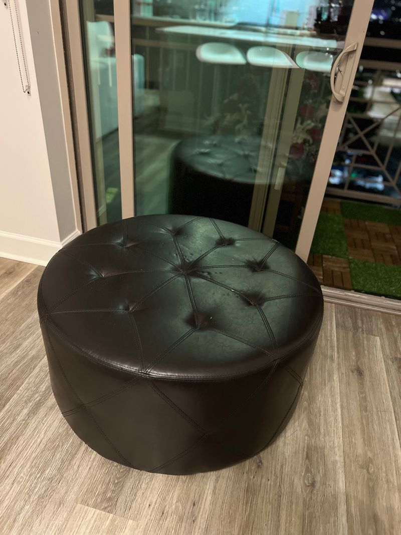 Marketplace listing image