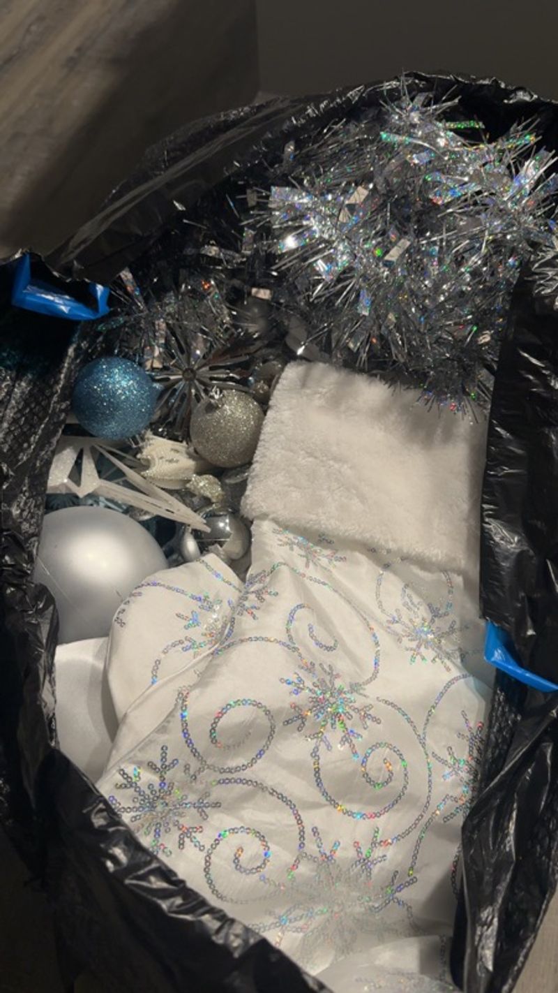 Marketplace listing image