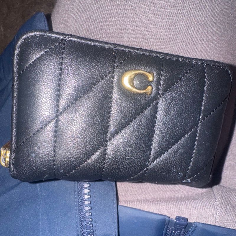 Marketplace listing image