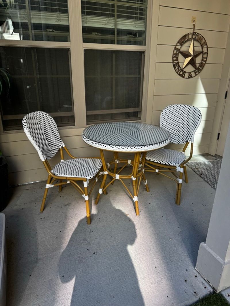 Marketplace listing image