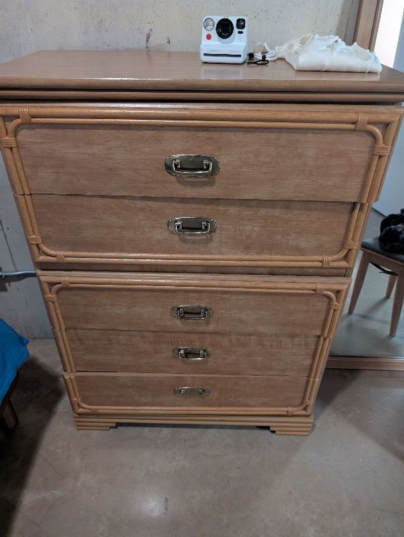 Marketplace listing image