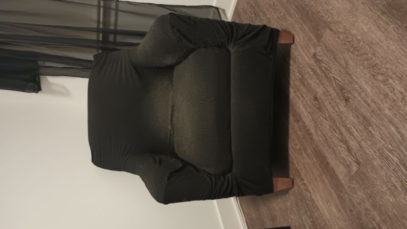 Marketplace listing image