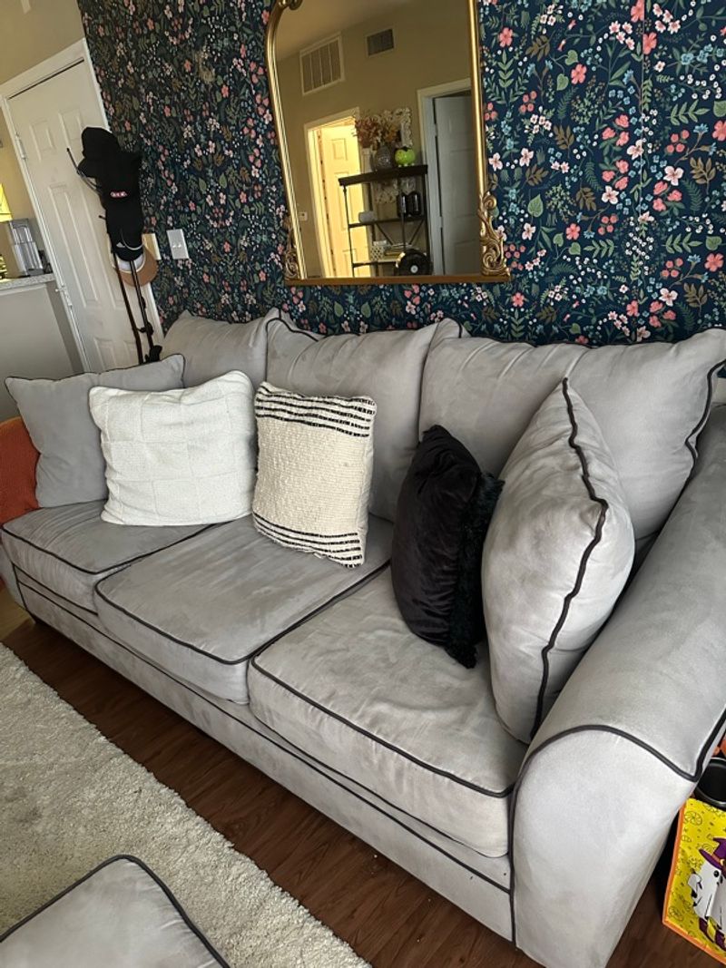 Marketplace listing image