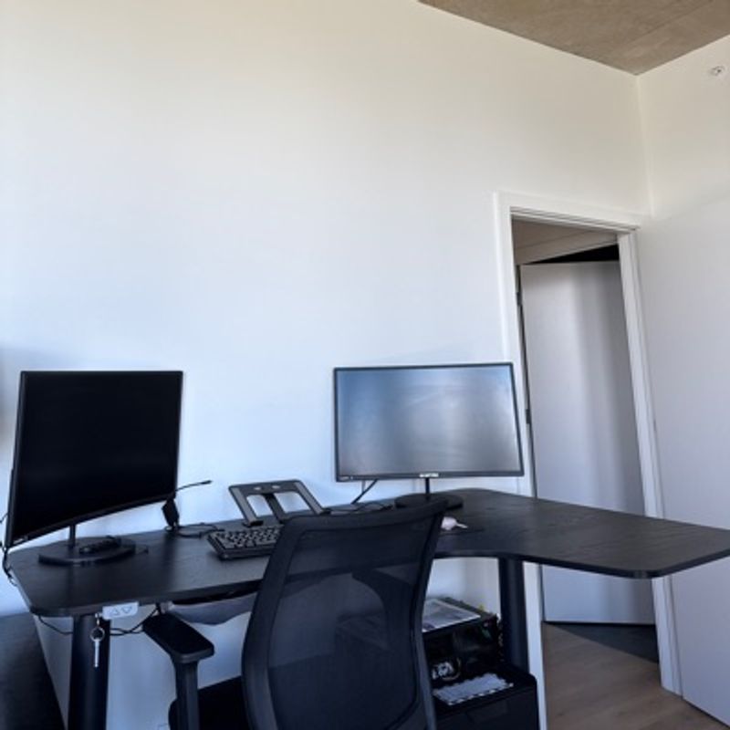 Marketplace listing image