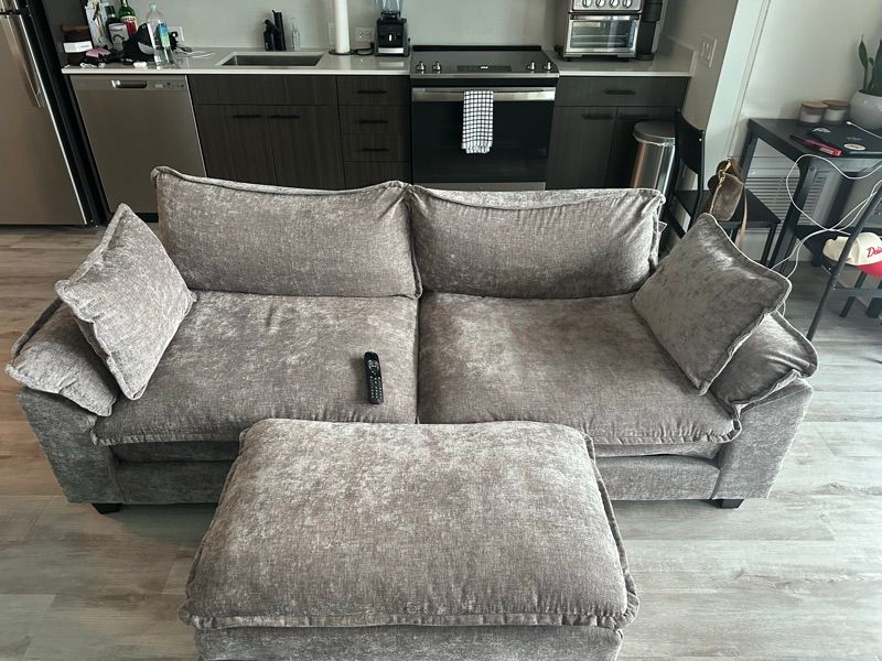 Marketplace listing image