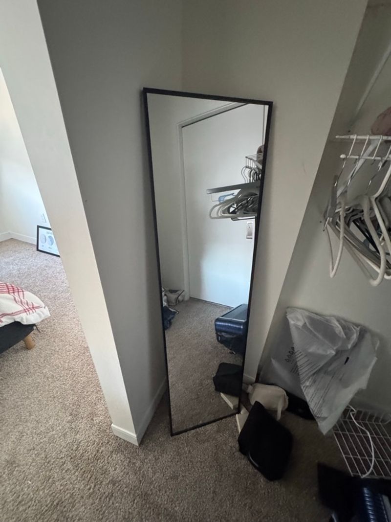 Marketplace listing image