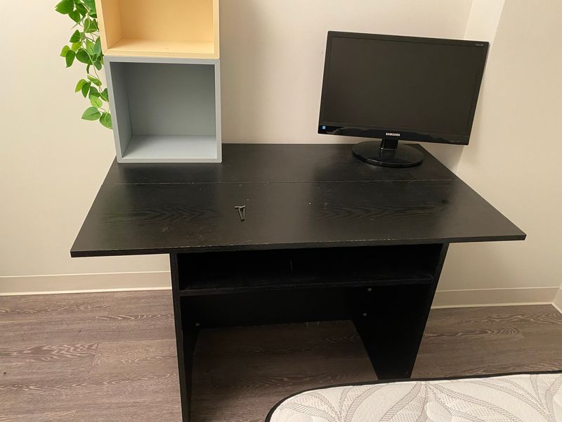 Marketplace listing image