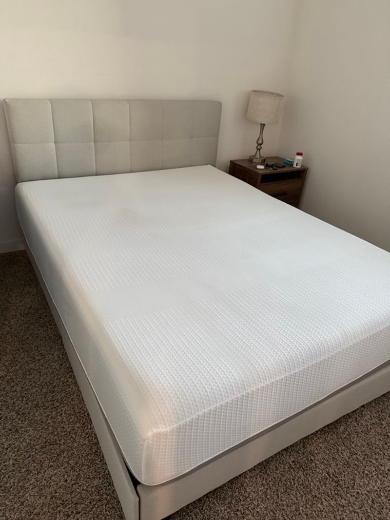 Marketplace listing image