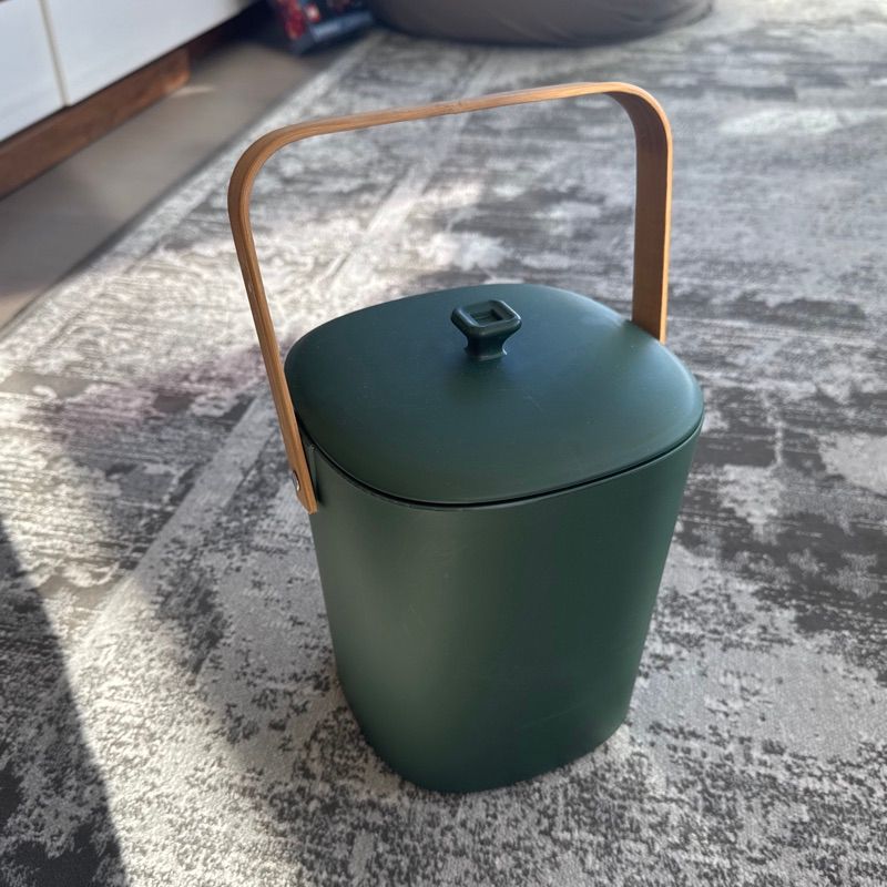 Marketplace listing image