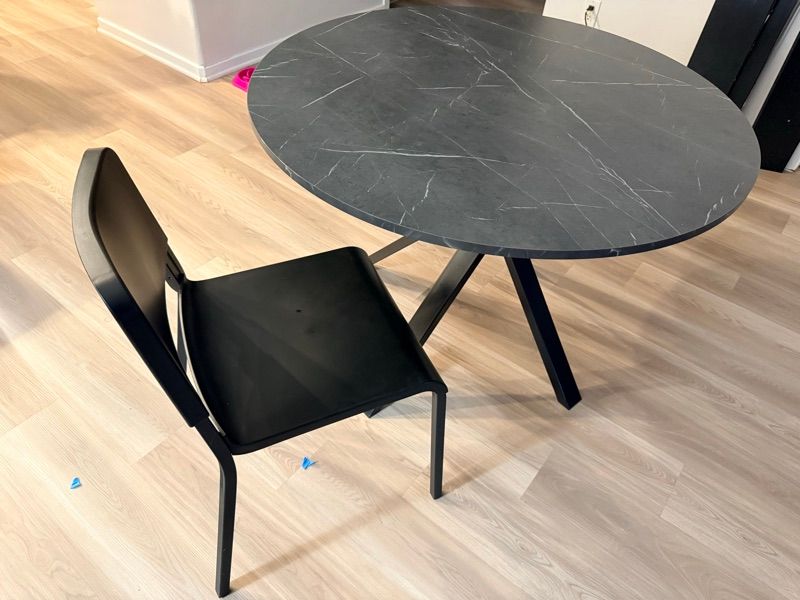 Marketplace listing image