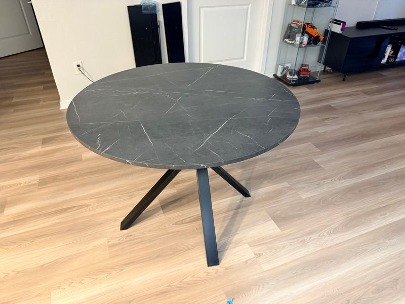 Marketplace listing image