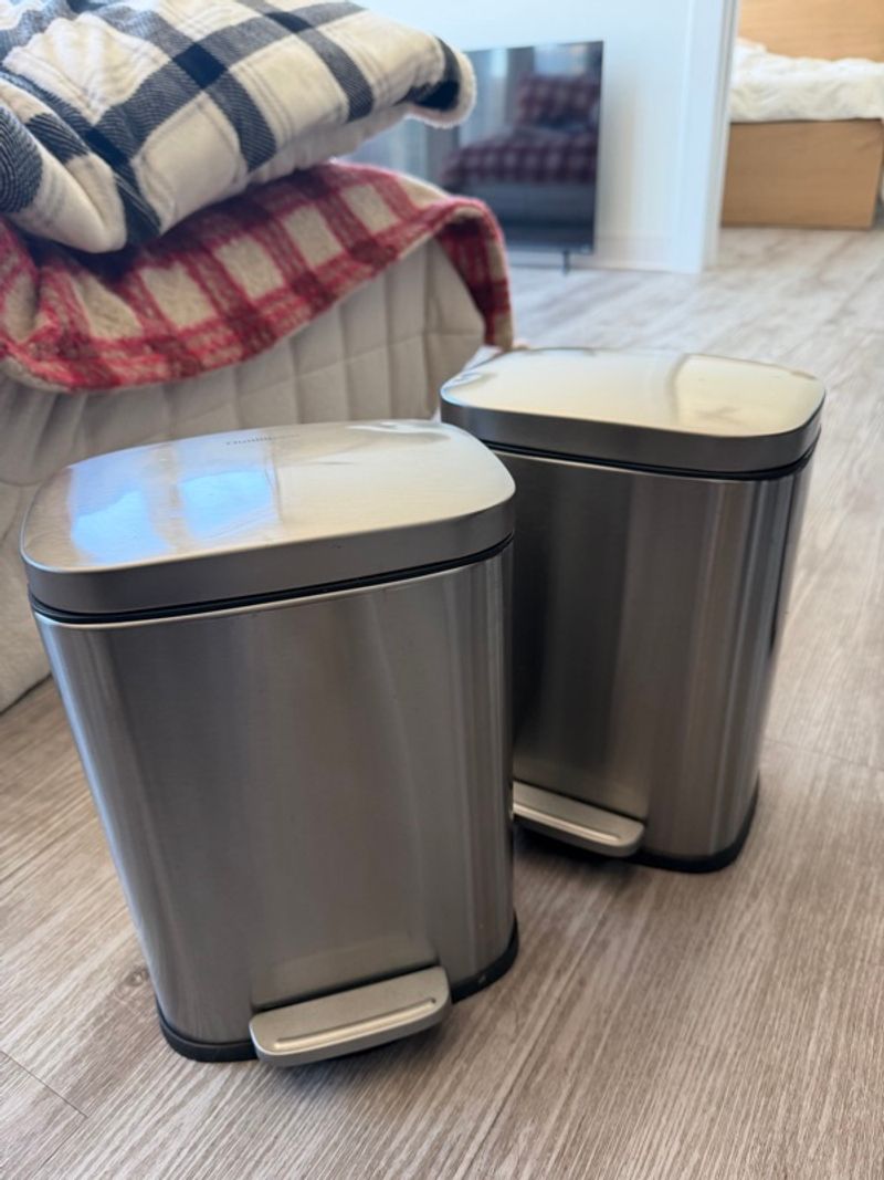 Marketplace listing image