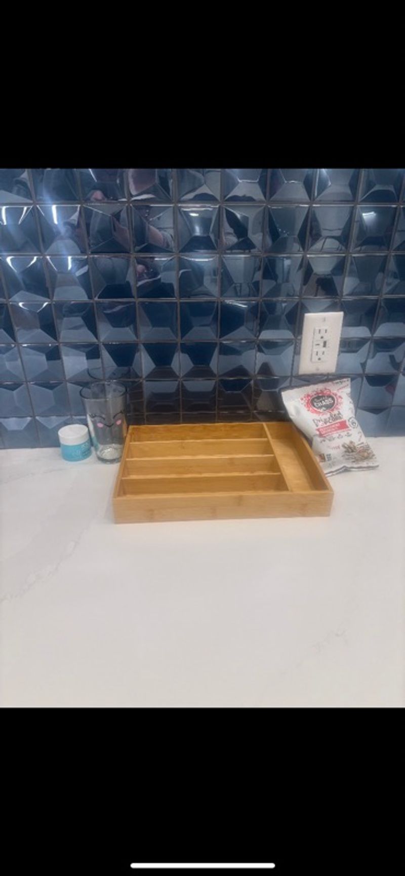 Marketplace listing image