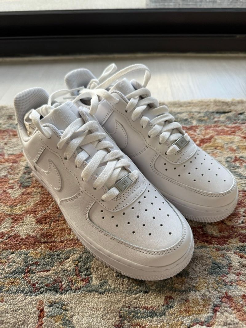 Marketplace listing image