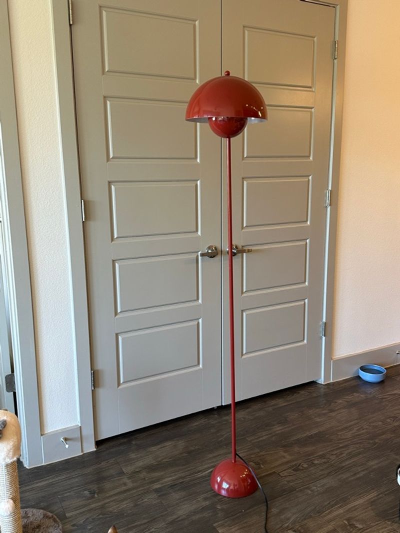 Marketplace listing image