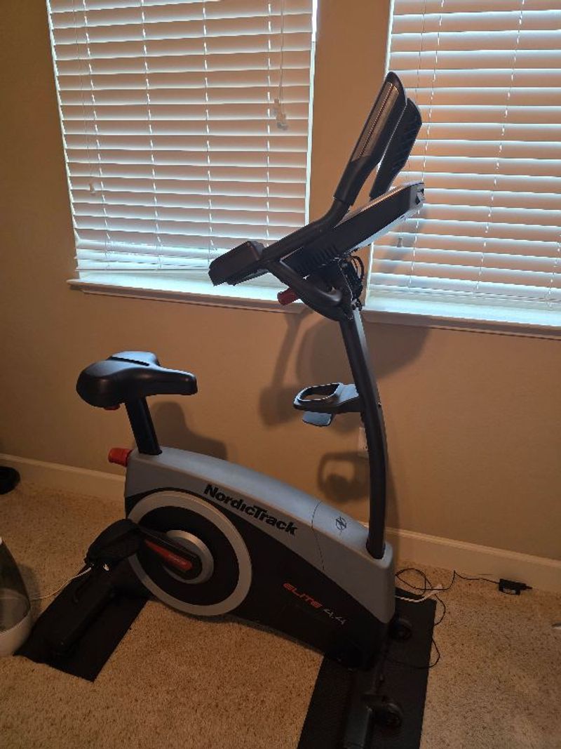 Marketplace listing image