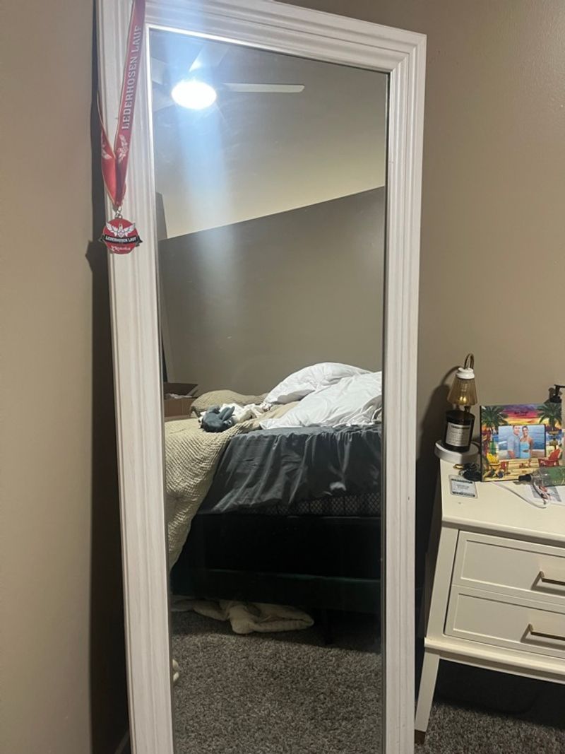 Marketplace listing image