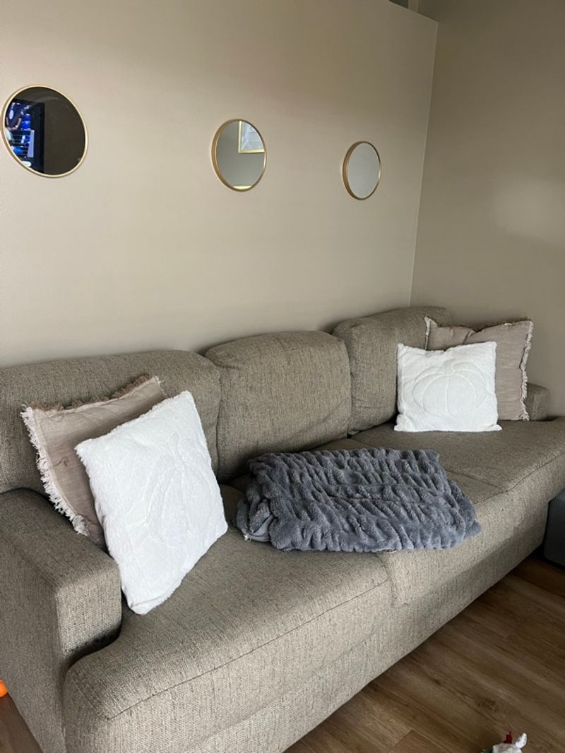 Marketplace listing image