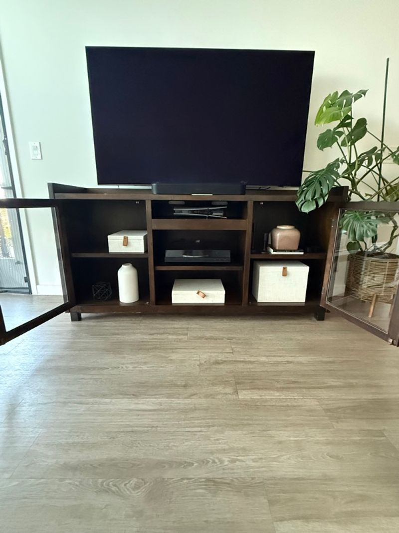 Marketplace listing image