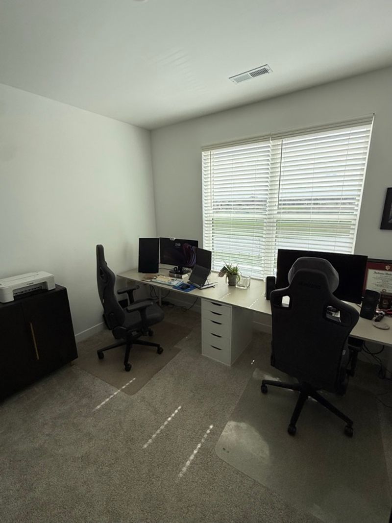 Resident reply image