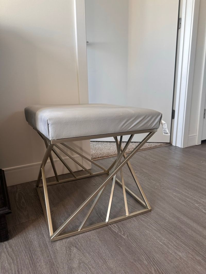 Marketplace listing image