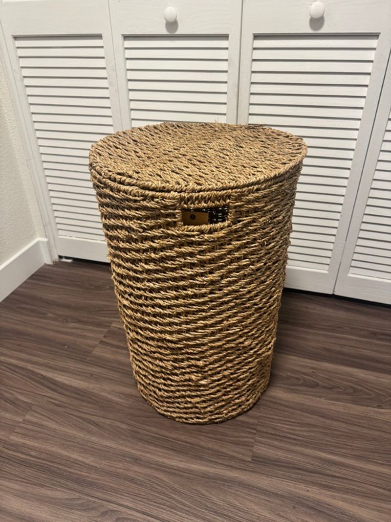 Marketplace listing image