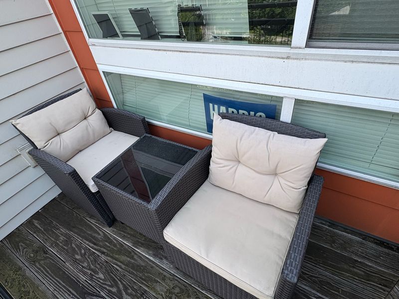 Marketplace listing image