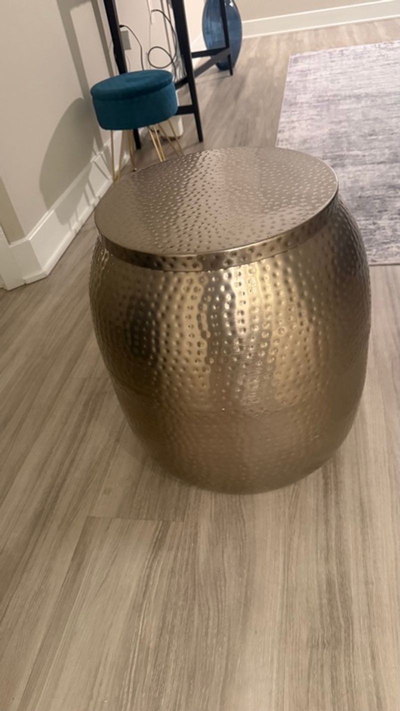 Marketplace listing image