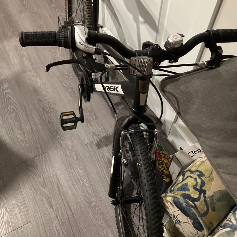 Marketplace listing image