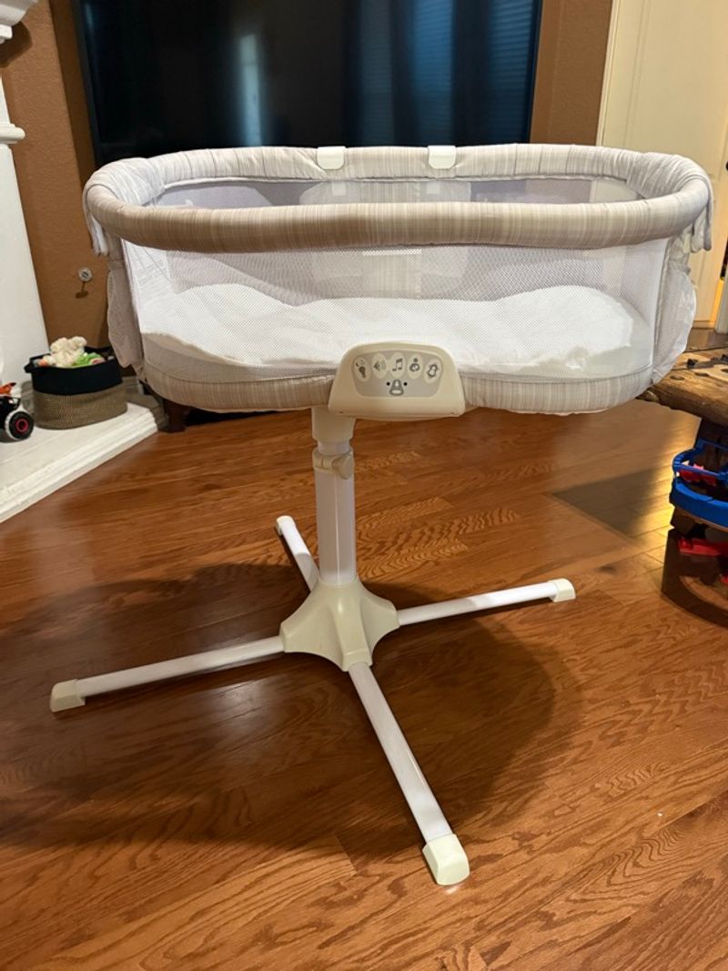 Marketplace listing image