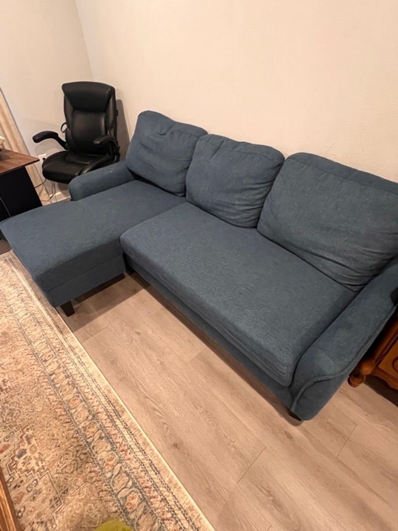 Marketplace listing image