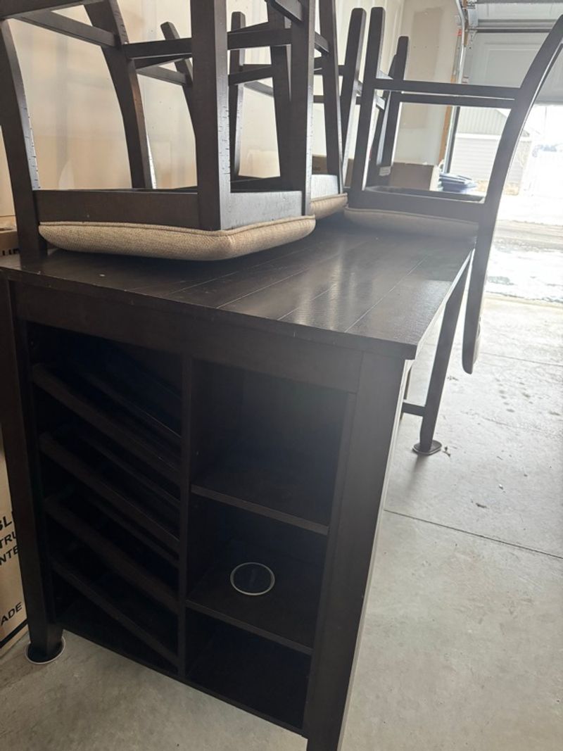 Marketplace listing image