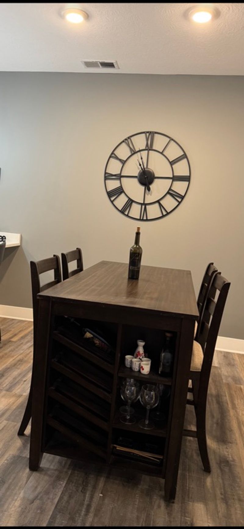 Marketplace listing image