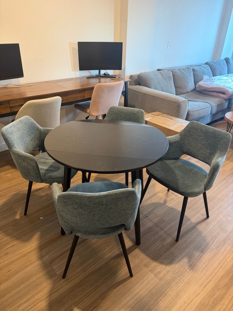 Marketplace listing image