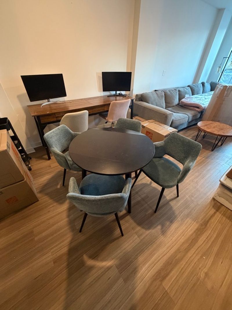 Marketplace listing image