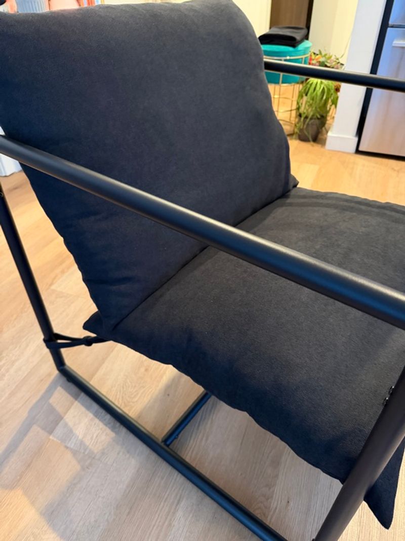 Marketplace listing image