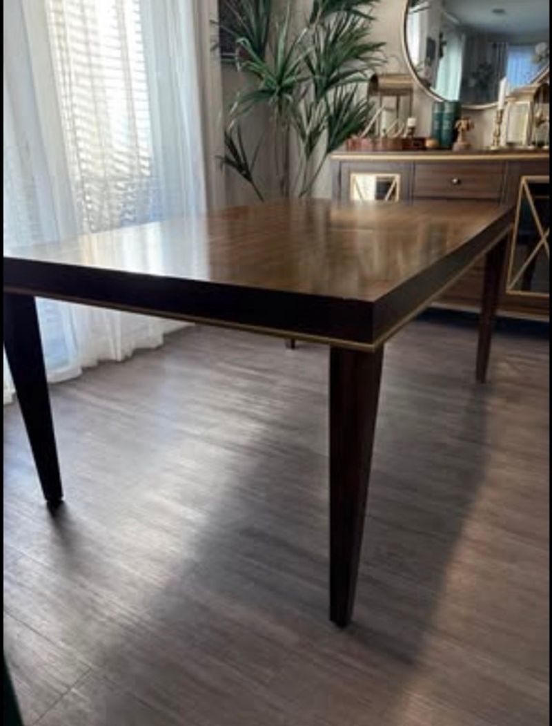 Marketplace listing image