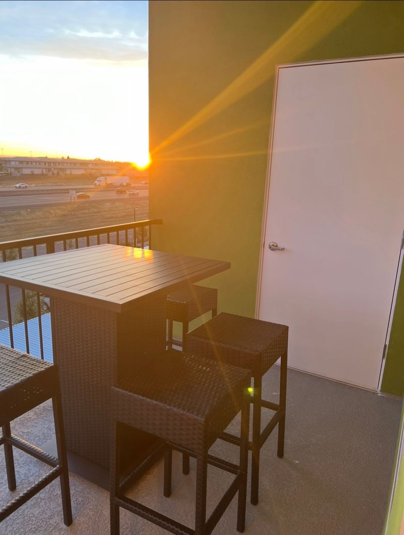 Marketplace listing image