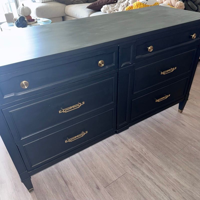 Marketplace listing image