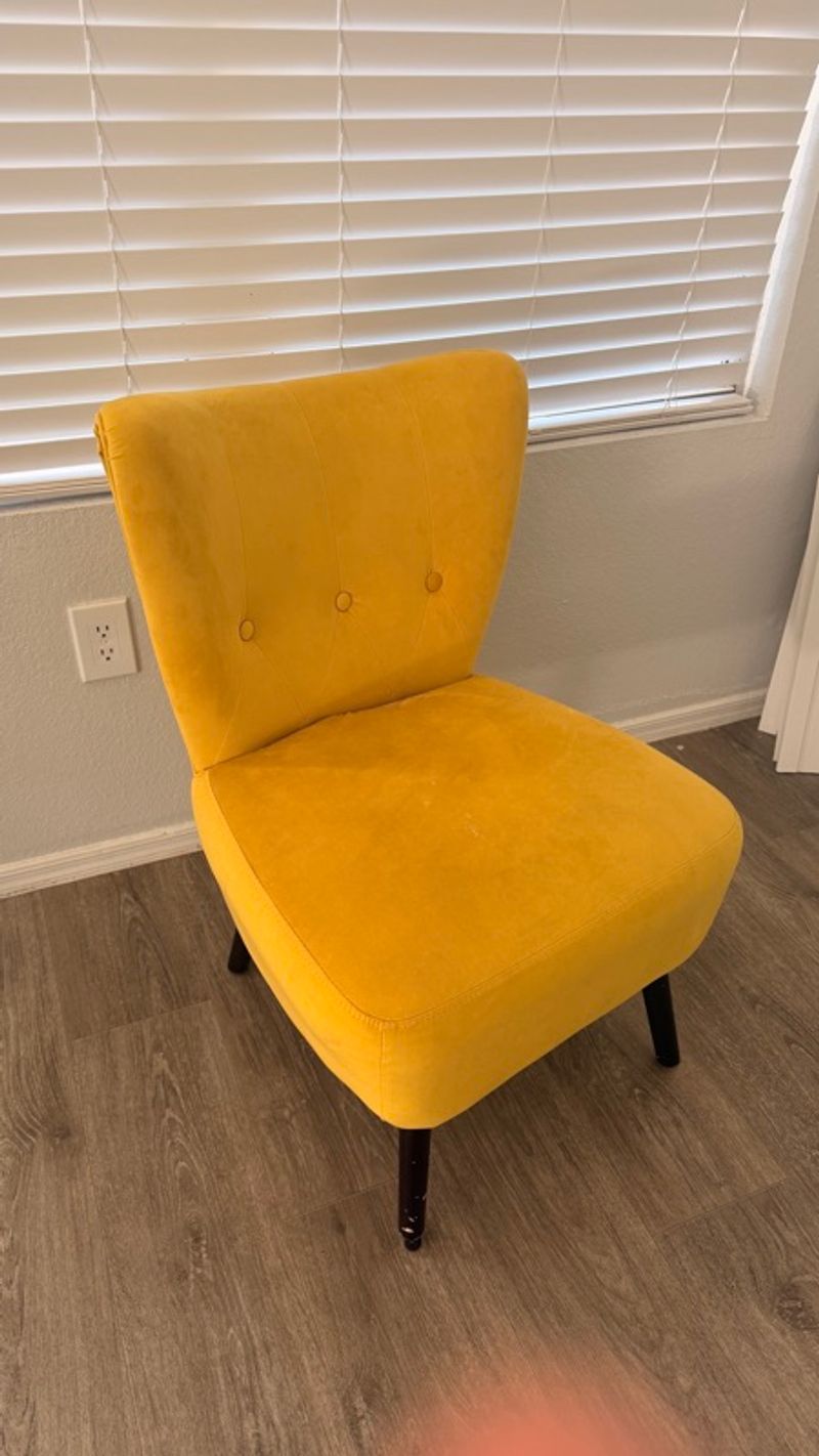 Marketplace listing image